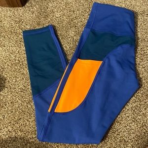 Neon orange curve pocket light n tights